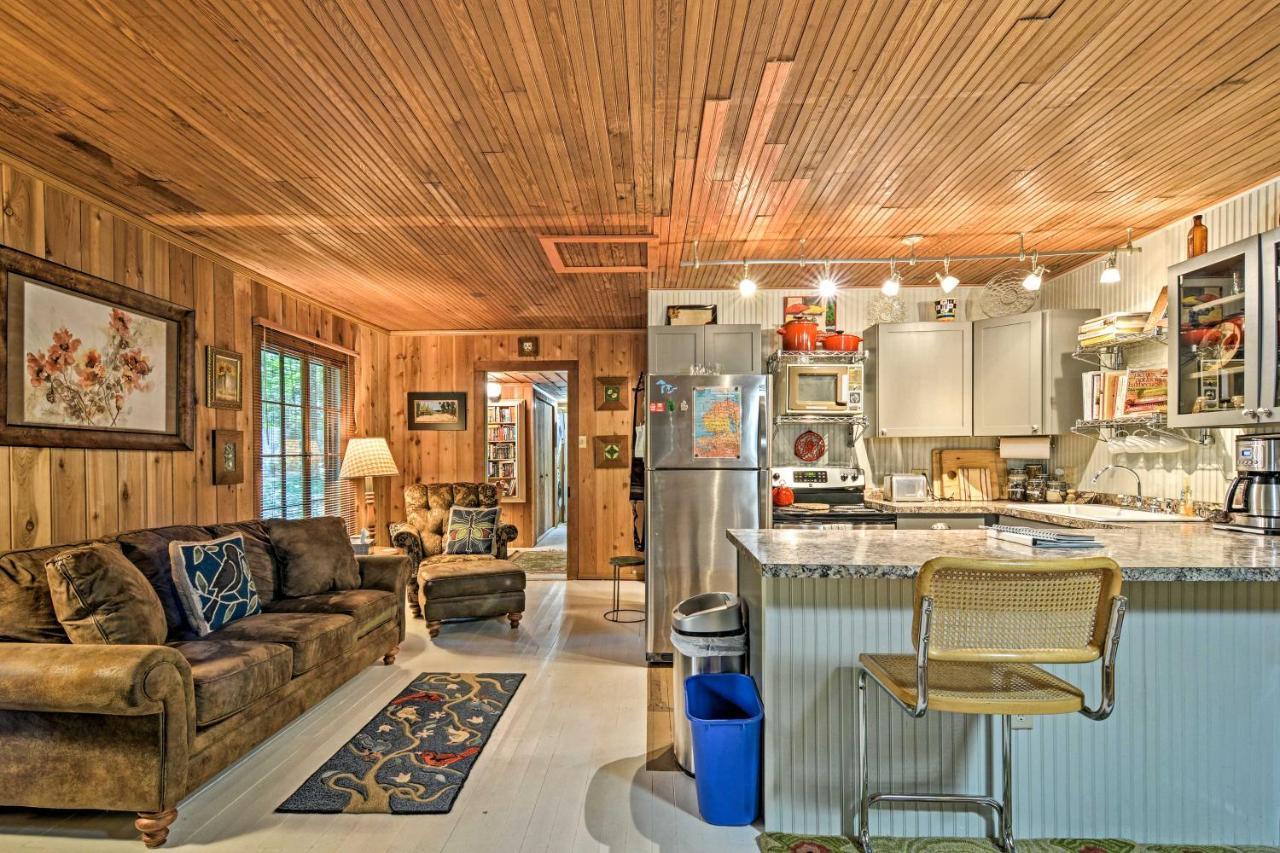 Pet-Friendly One Crow Cottage In Harbor Springs! Exteriör bild