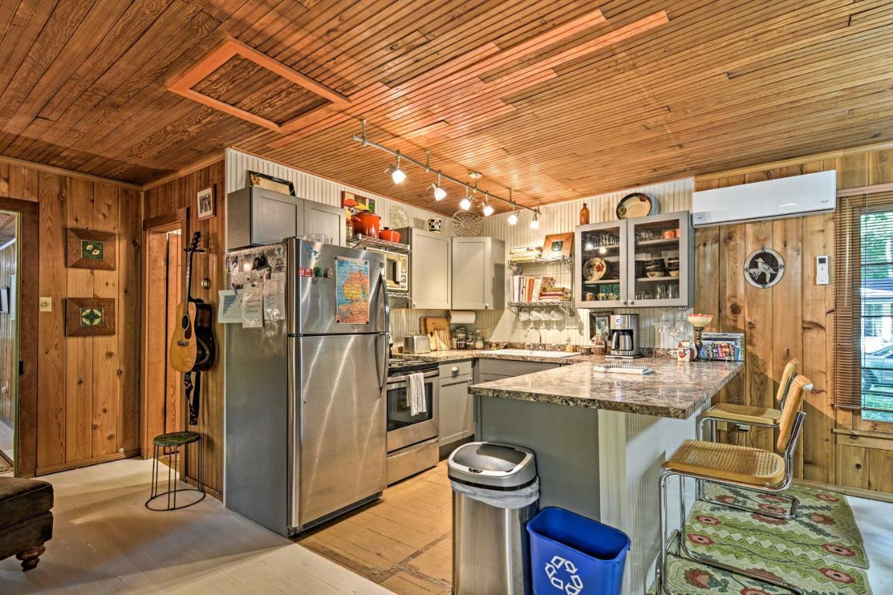 Pet-Friendly One Crow Cottage In Harbor Springs! Exteriör bild