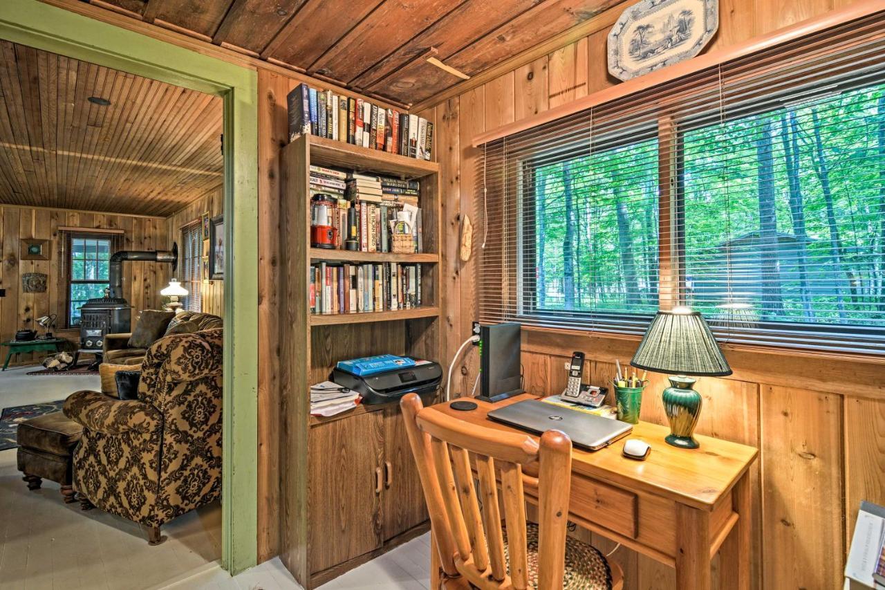 Pet-Friendly One Crow Cottage In Harbor Springs! Exteriör bild