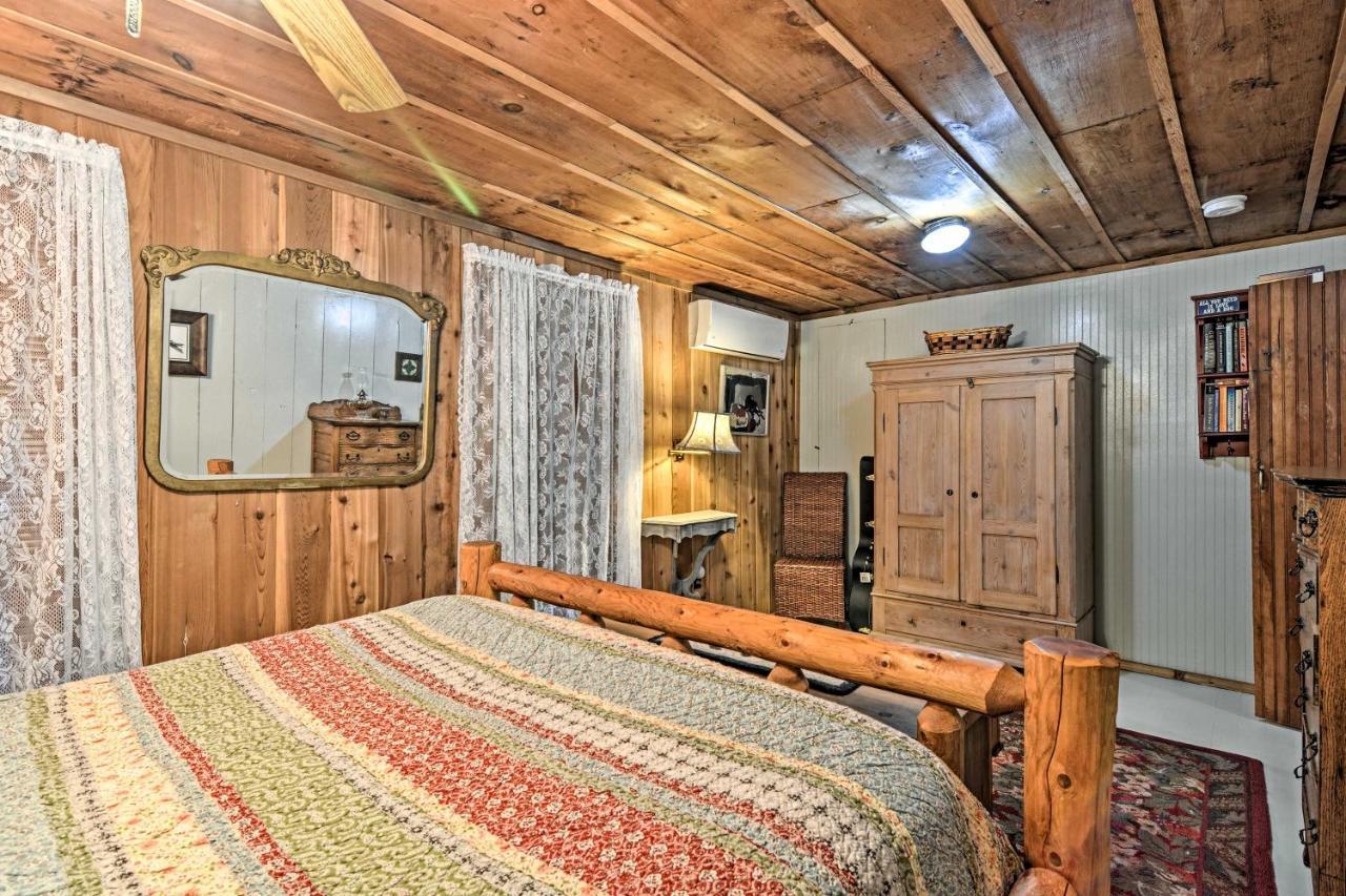 Pet-Friendly One Crow Cottage In Harbor Springs! Exteriör bild